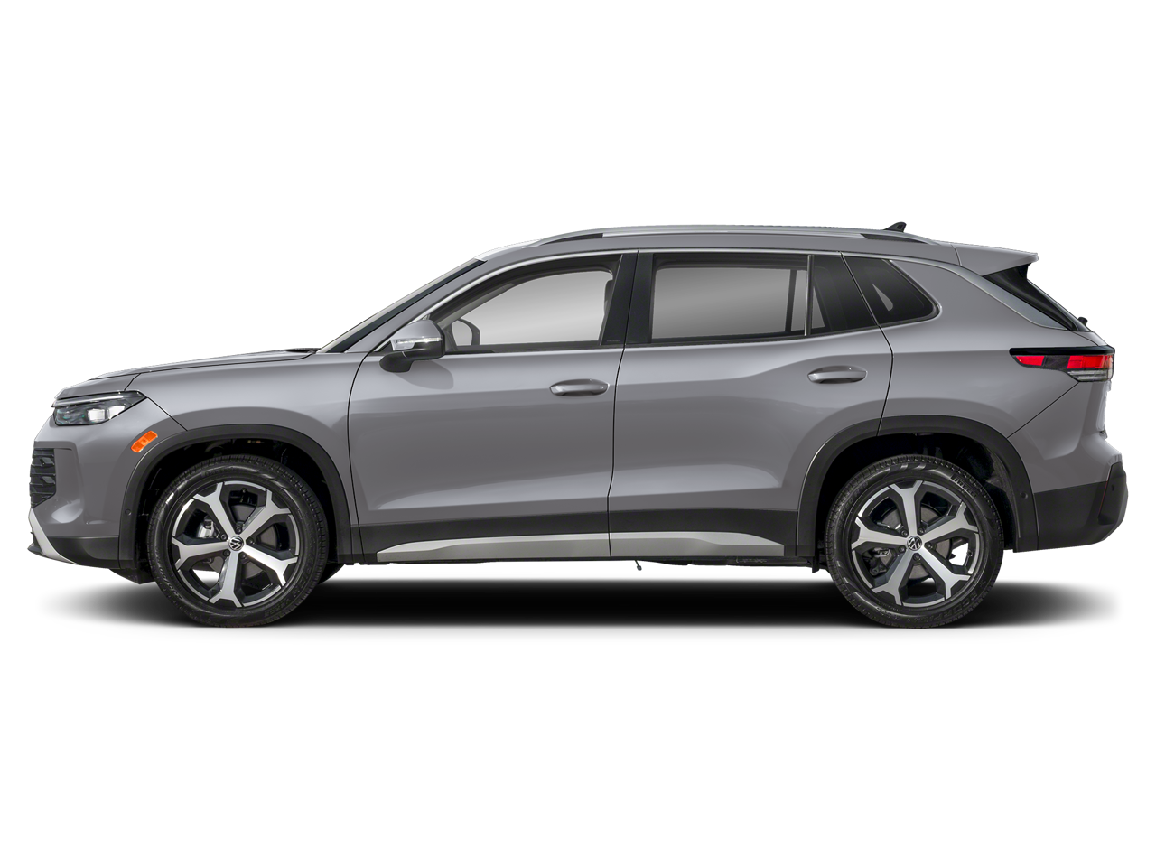 2025 Volkswagen Tiguan SE - Photo 24