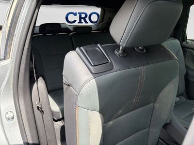 2024 GMC Acadia AT4