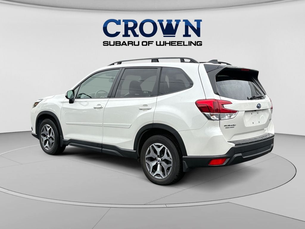 2024 Subaru Forester Premium