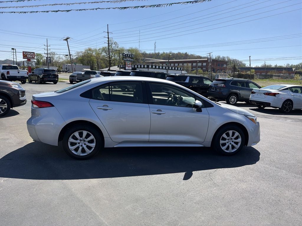 2025 Toyota Corolla Hybrid LE