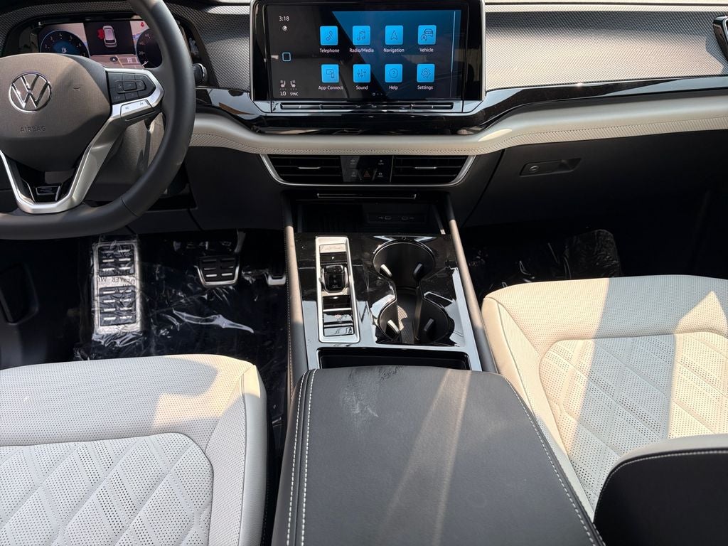2026 Volkswagen Atlas Cross Sport SEL Premium R-LINE - Photo 18