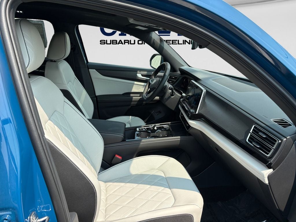 2026 Volkswagen Atlas Cross Sport SEL Premium R-LINE - Photo 20