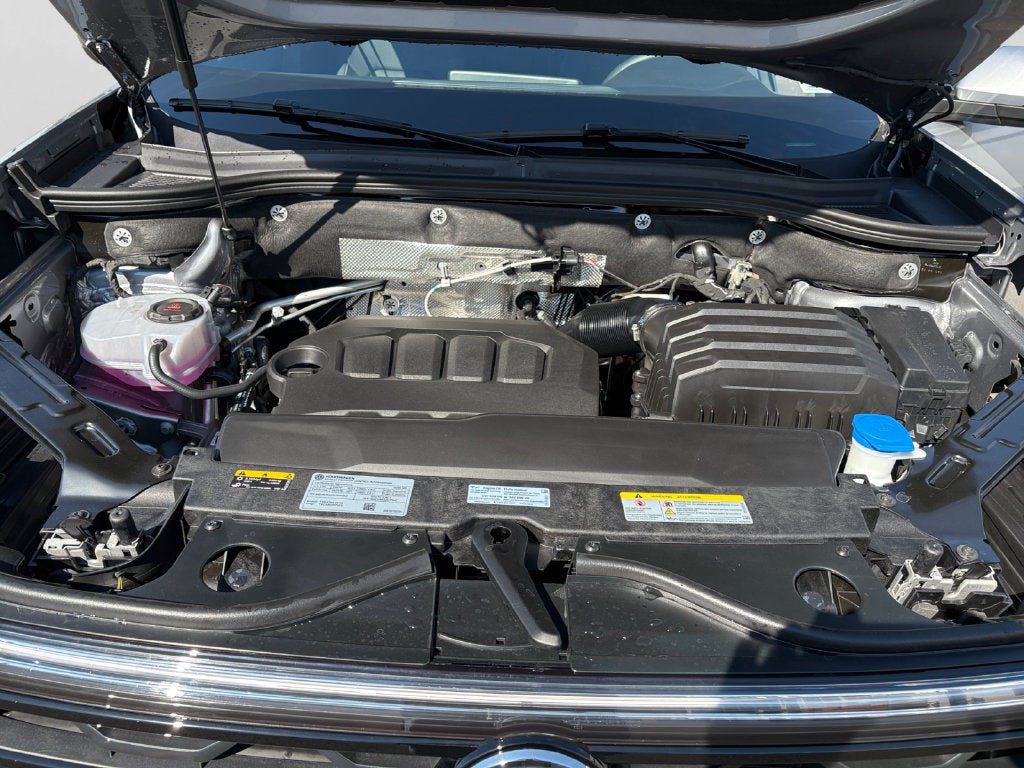 2026 Volkswagen Atlas Cross Sport SE w/Technology