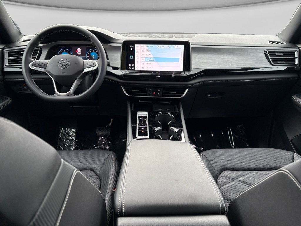 2026 Volkswagen Atlas Cross Sport SE w/Technology