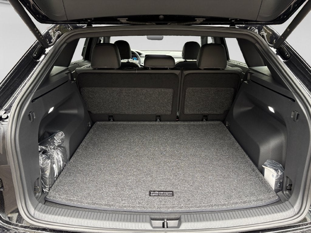 2026 Volkswagen Atlas Cross Sport SE w/Technology