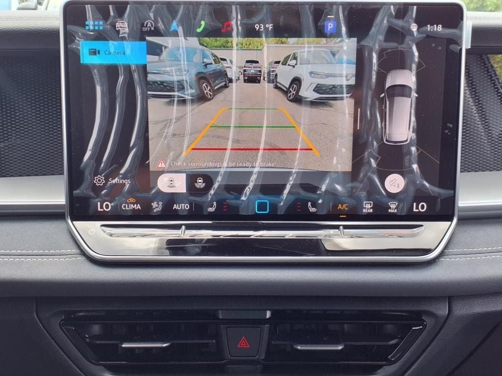 2025 Volkswagen Tiguan 2.0T SE