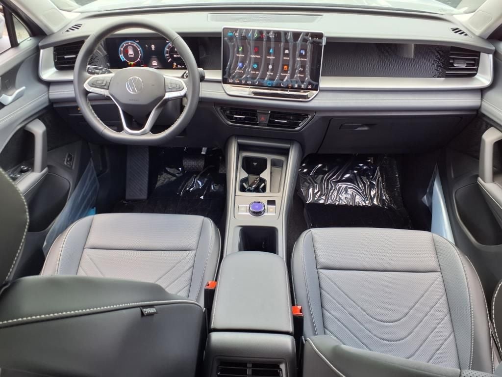 2025 Volkswagen Tiguan 2.0T SE