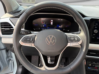 2027 Volkswagen Taos 1.5T SE