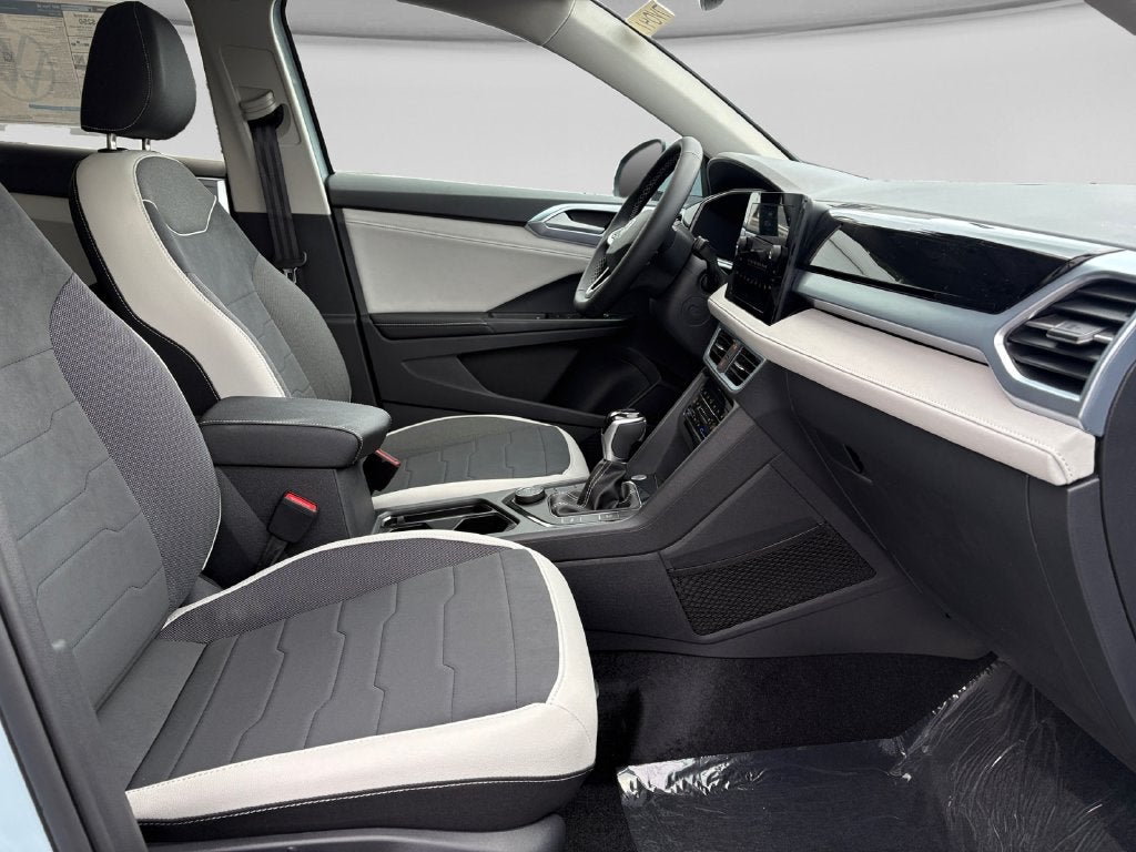 2027 Volkswagen Taos 1.5T SE