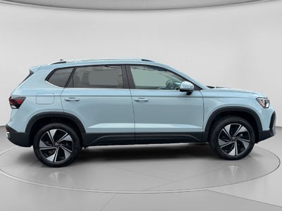 2027 Volkswagen Taos 1.5T SE