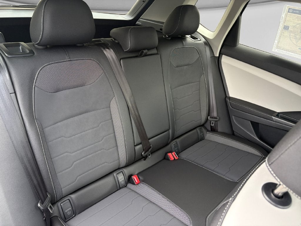 2027 Volkswagen Taos 1.5T SE